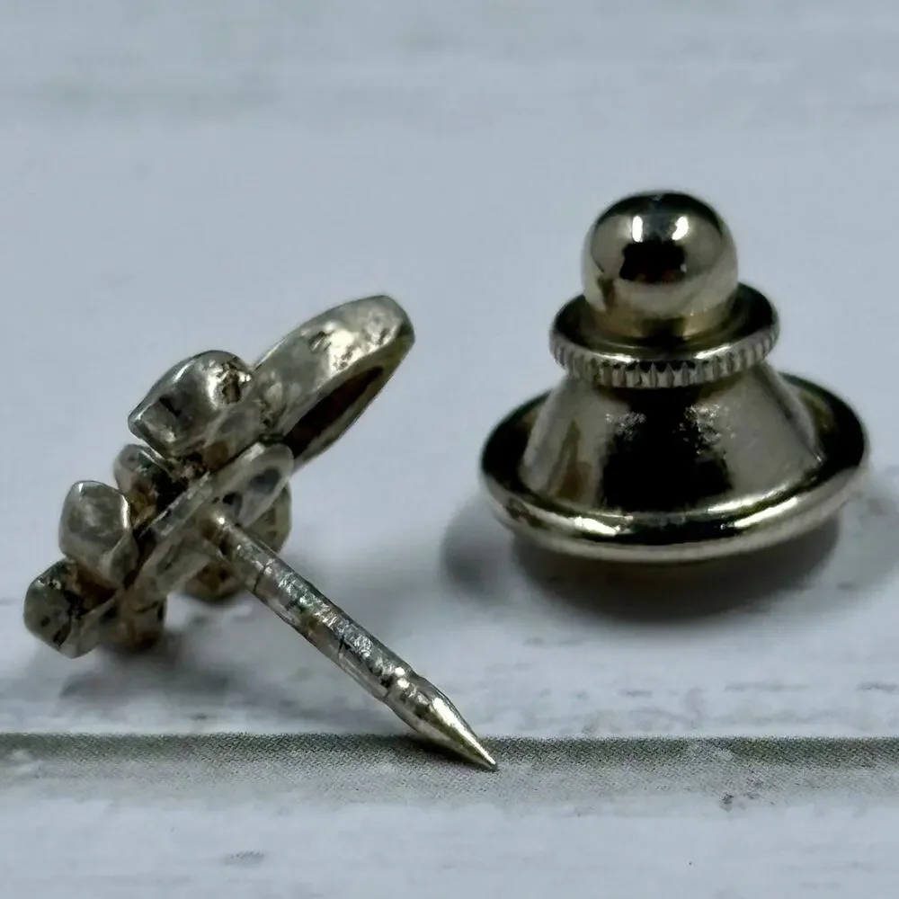 Vintage Fleur de Lis Lapel Pin Silver Tone Figural Brooch 1/2 Inch